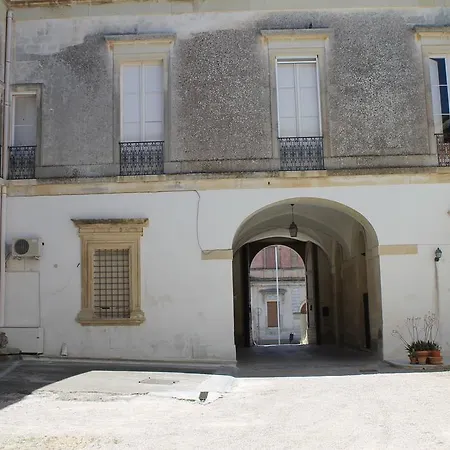 Palazzo Lubelli Vendégház *